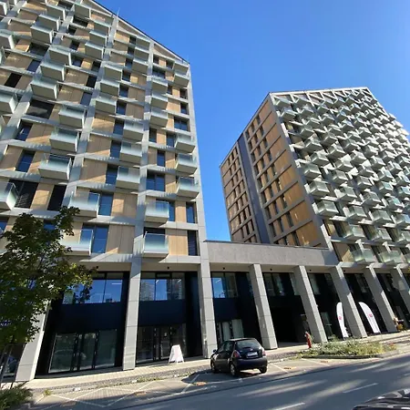 Brand New High End With Ac And Parking Bratislava